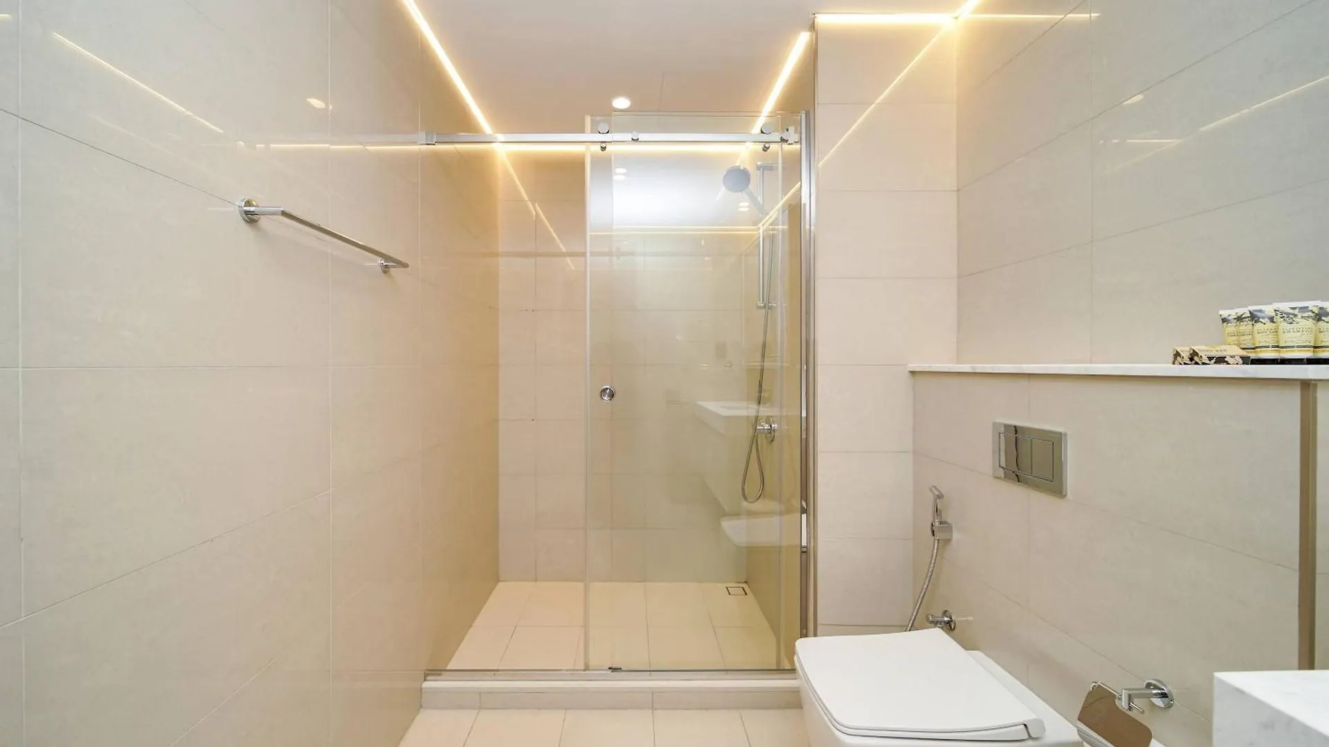 Pvh - 2Br With Burj Khalifa View - Burj Royale Apartment Dubai