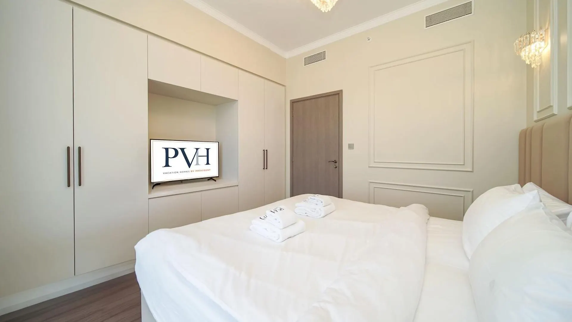 Pvh - 2Br With Burj Khalifa View - Burj Royale Apartment Dubai