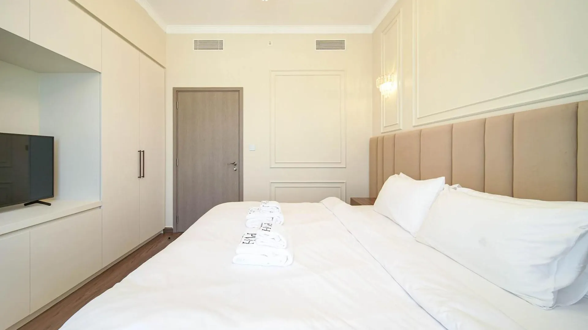 Pvh - 2Br With Burj Khalifa View - Burj Royale Apartment Dubai