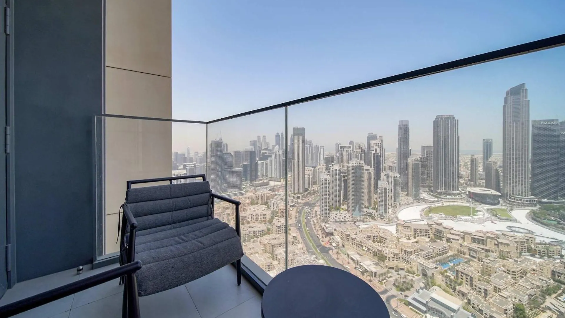 Pvh - 2Br With Burj Khalifa View - Burj Royale Apartment Dubai United Arab Emirates