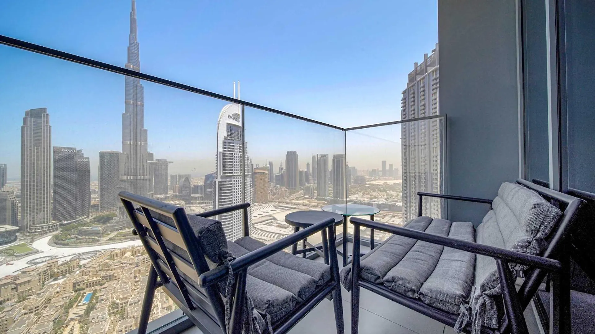 Pvh - 2Br With Burj Khalifa View - Burj Royale Apartment Dubai