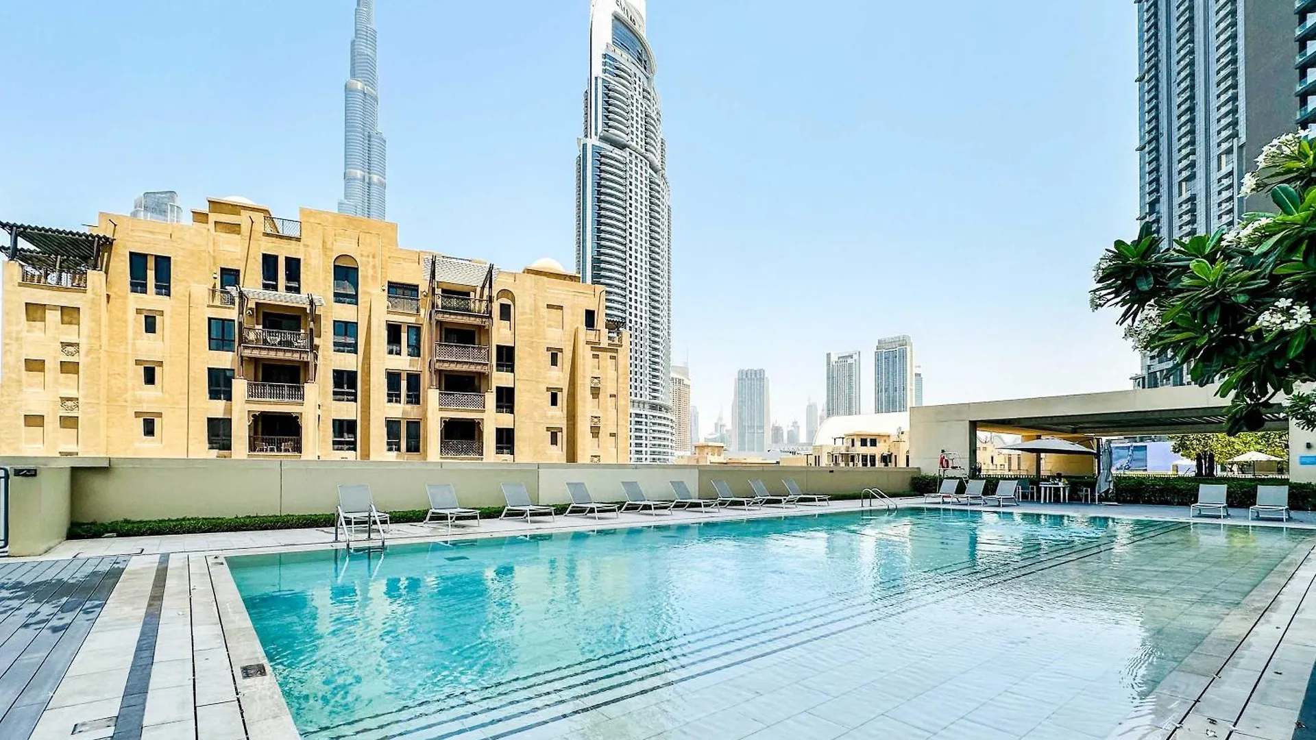 Pvh - 2Br With Burj Khalifa View - Burj Royale Apartment Dubai